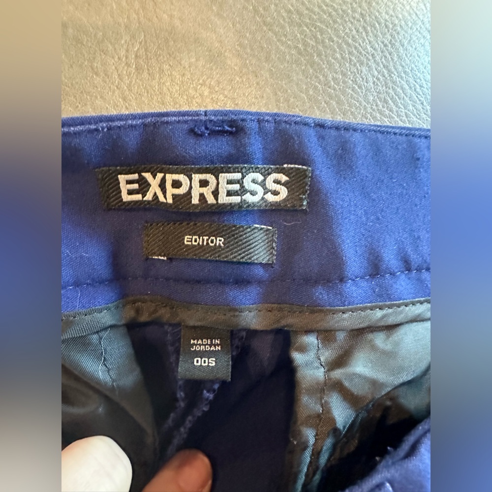 Express Navy Editor Pants - Size 00 Short - image 3
